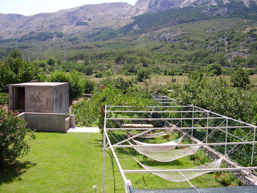 Guest House Darinka Draga Bašćanska Eksteriør bilde